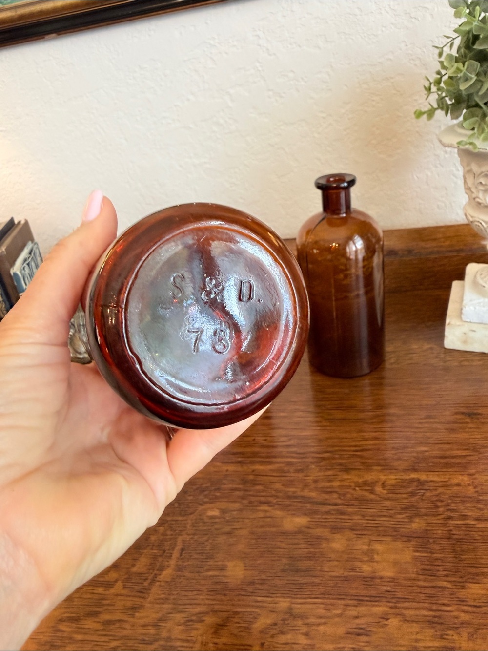 Antique Amber Glass Apothecary Bottle Trio - Picture 9 of 17